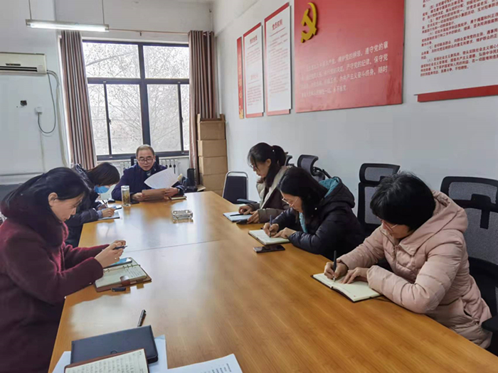 继续教育学院党支部专题学习王英龙在王军成院士座谈会上的讲话精神